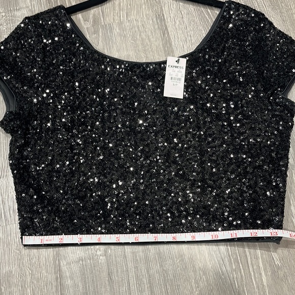 NWT Express Black Sequin Short Sleeve Crop Top - Picture 6 of 7